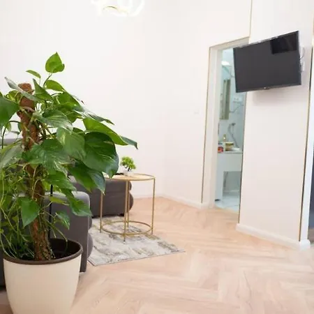 Gold'n Marble بودابست