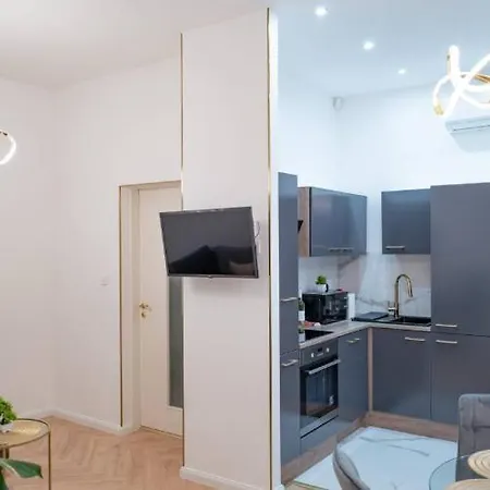 Gold'n Marble Apartmán